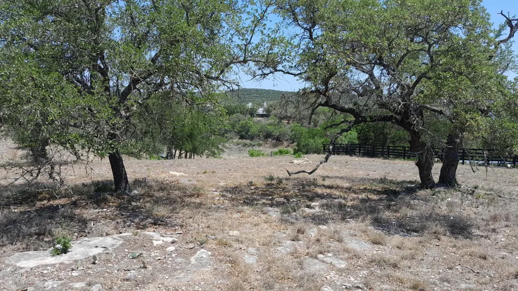3103 Stableford Cove Spicewood TX 78669