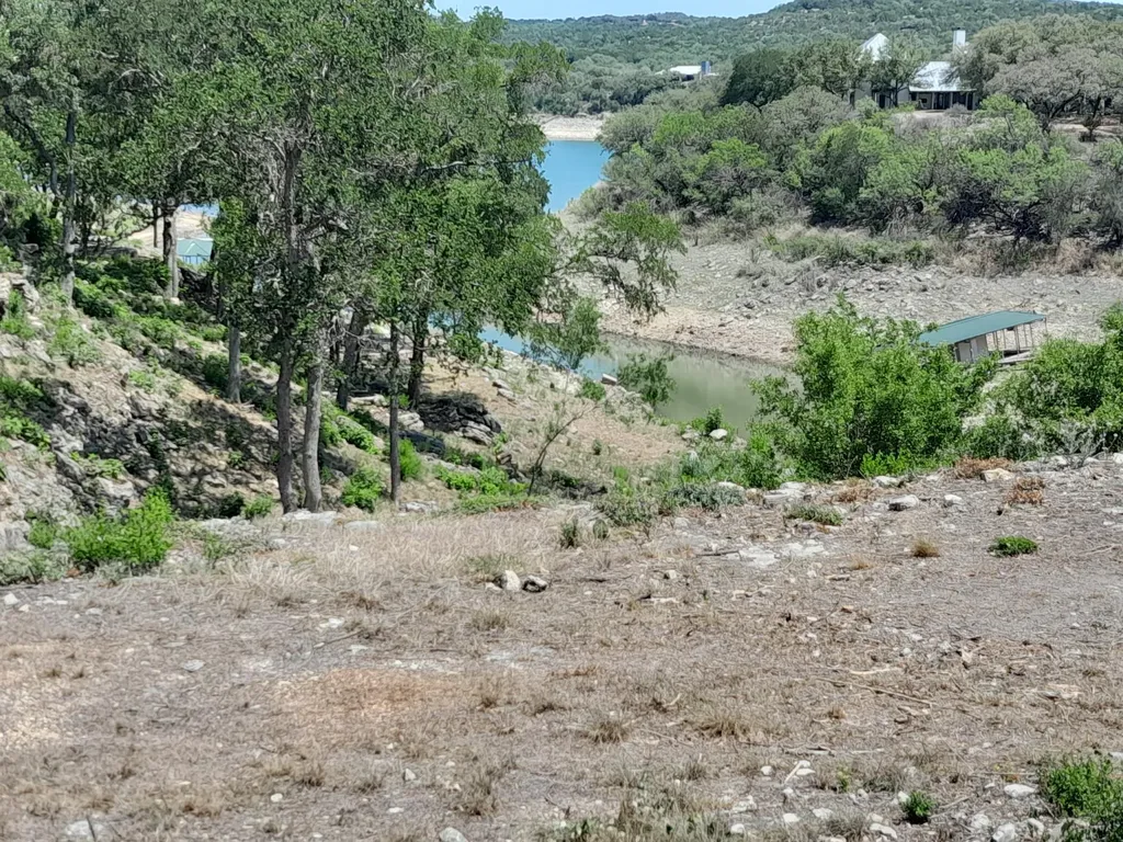 3103 Stableford Cove Spicewood TX 78669