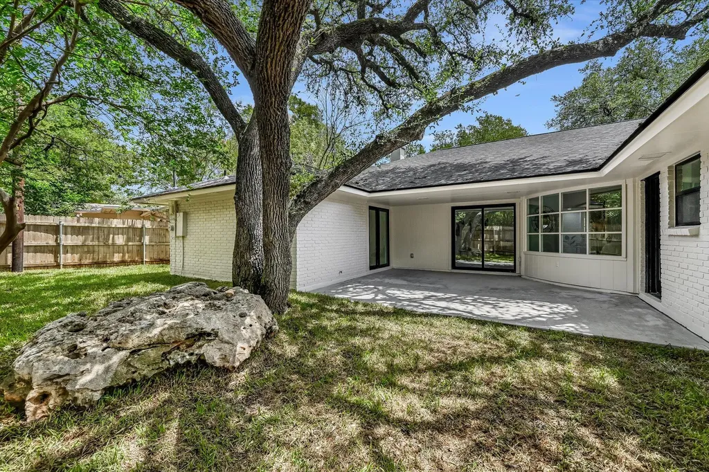 4014 Silverspring Drive Austin TX 78759