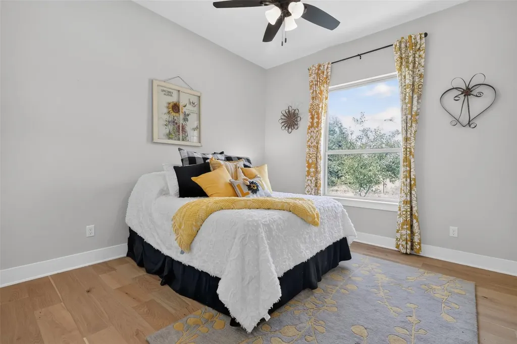 108 Monroe Upton Court Blanco TX 78606