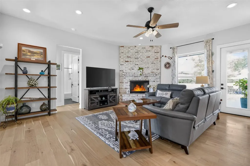 108 Monroe Upton Court Blanco TX 78606