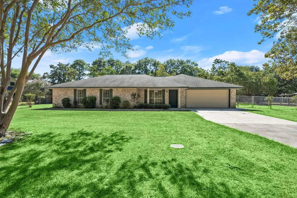 31707 Oak Crossing Magnolia TX 77355