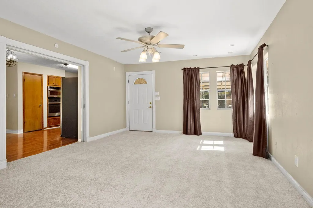 31707 Oak Crossing Magnolia TX 77355