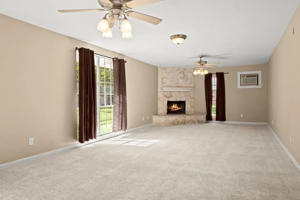31707 Oak Crossing Magnolia TX 77355