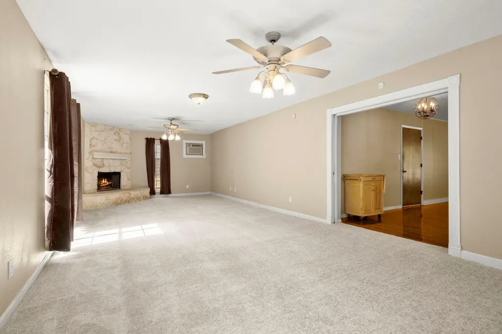 31707 Oak Crossing Magnolia TX 77355