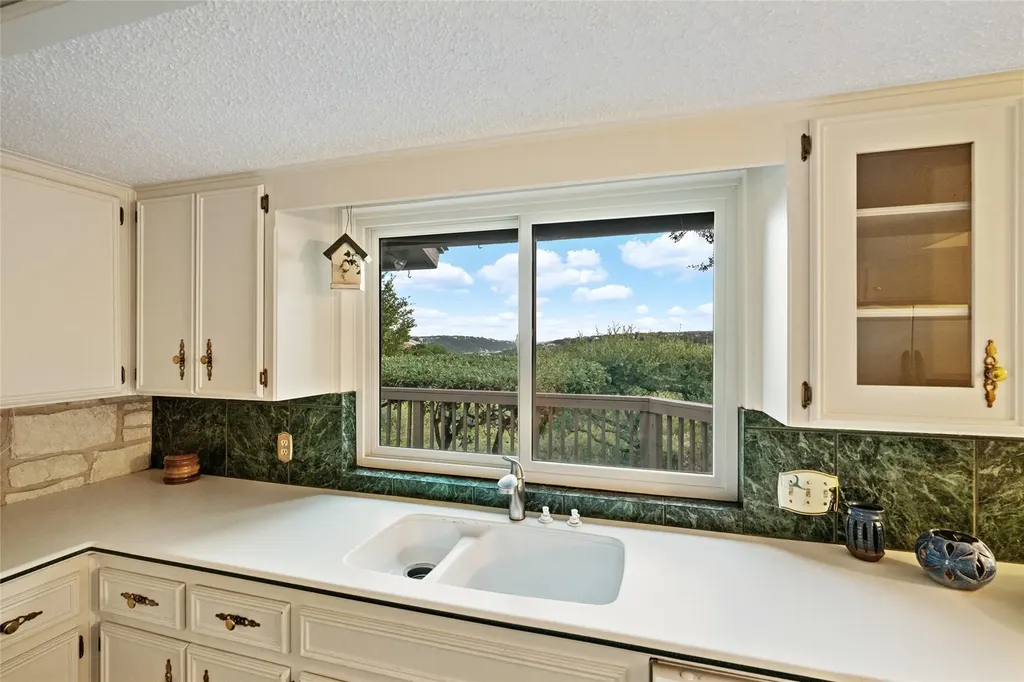5319 Musket Ridge Austin TX 78759