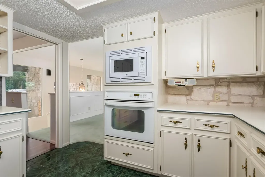 5319 Musket Ridge Austin TX 78759