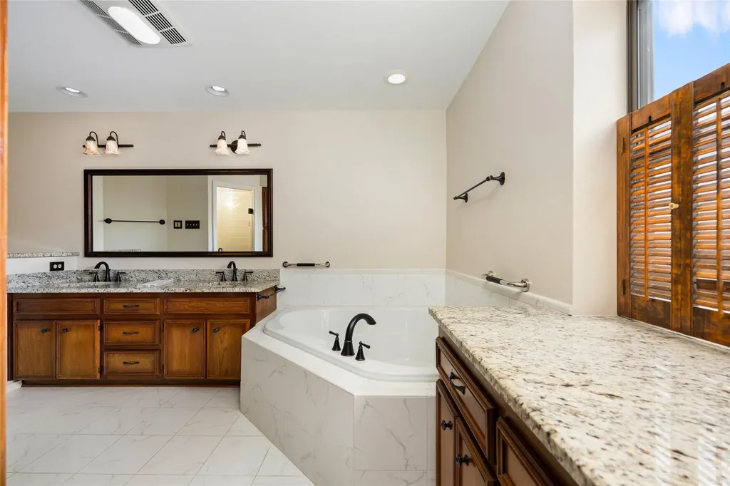 5319 Musket Ridge Austin TX 78759