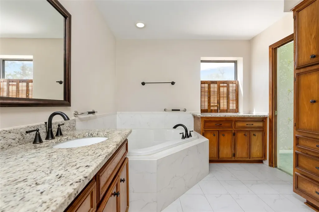 5319 Musket Ridge Austin TX 78759
