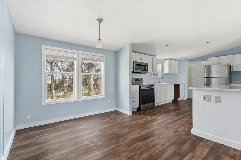 1029 Old Mcdade Road Elgin TX 78621