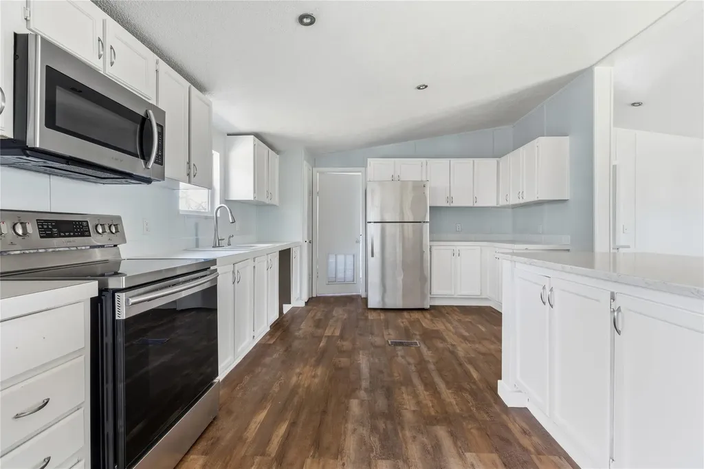 1029 Old Mcdade Road Elgin TX 78621