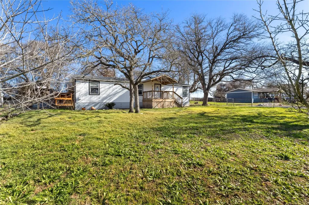 1029 Old Mcdade Road Elgin TX 78621