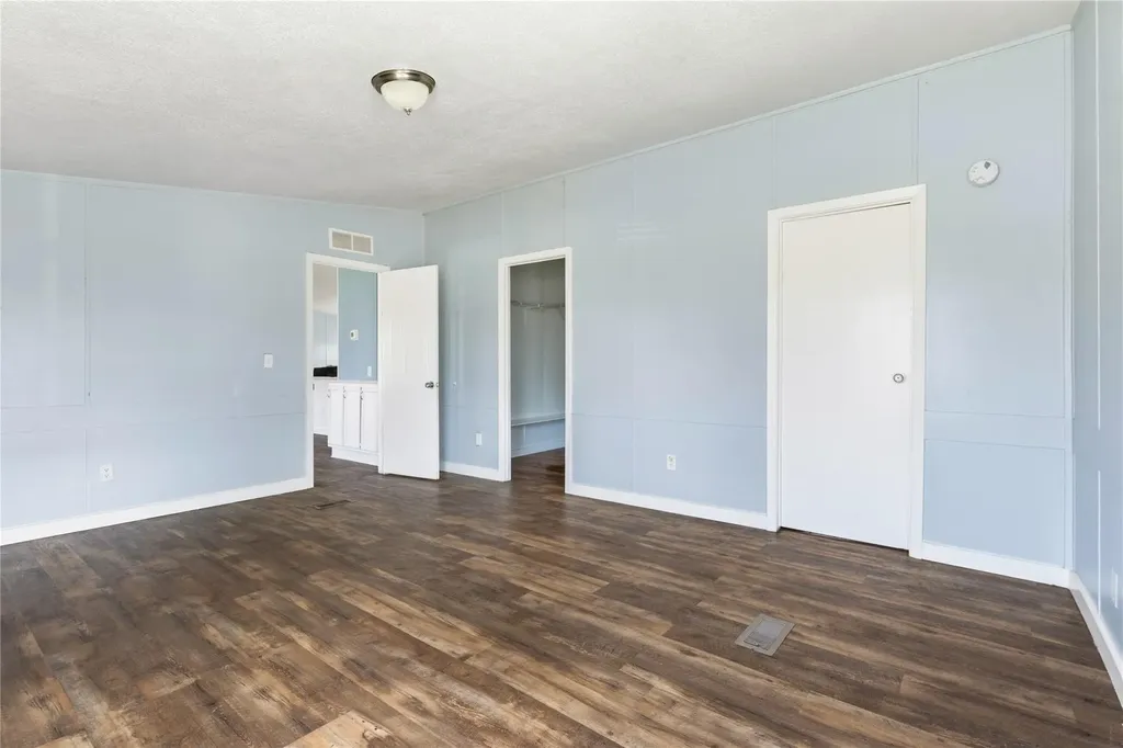 1029 Old Mcdade Road Elgin TX 78621