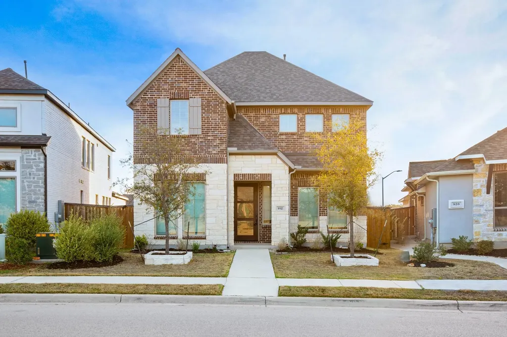 932 Azul Lagoon Drive Leander TX 78641