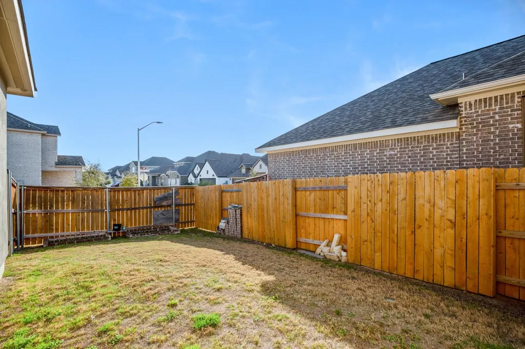 932 Azul Lagoon Drive Leander TX 78641
