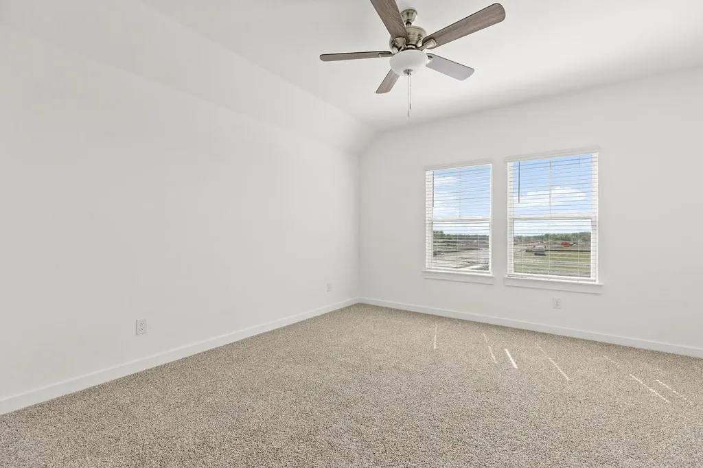 108 Hartson Drive Taylor TX 76574
