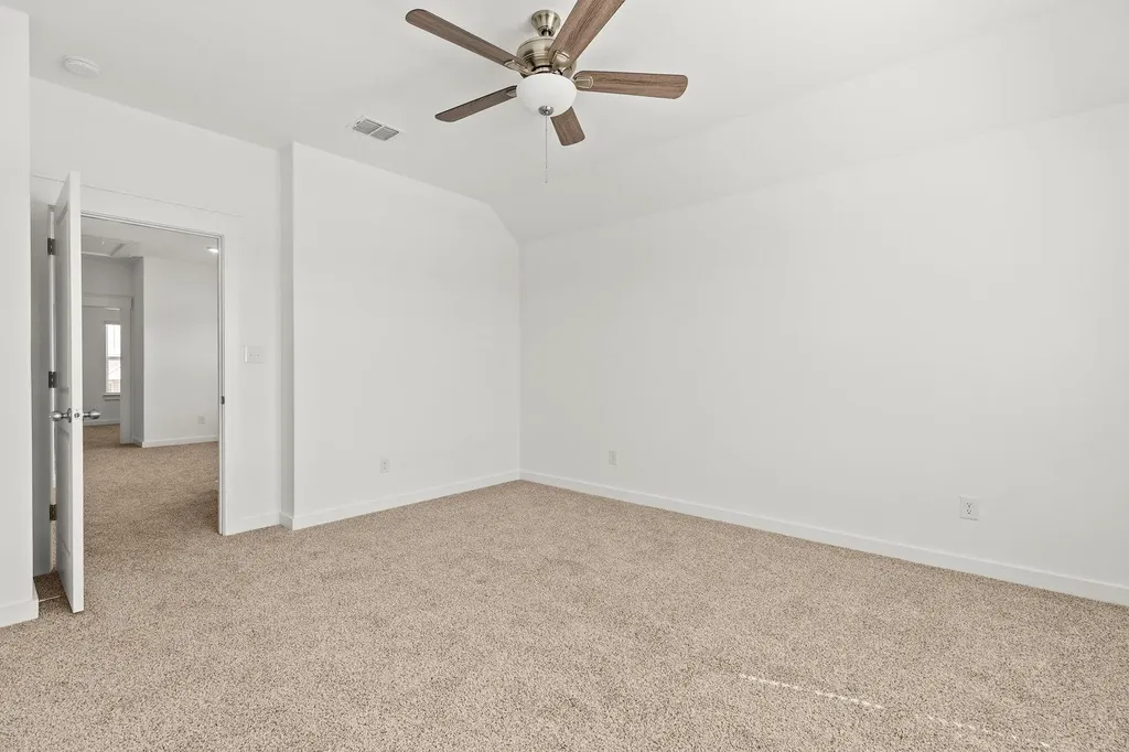 108 Hartson Drive Taylor TX 76574