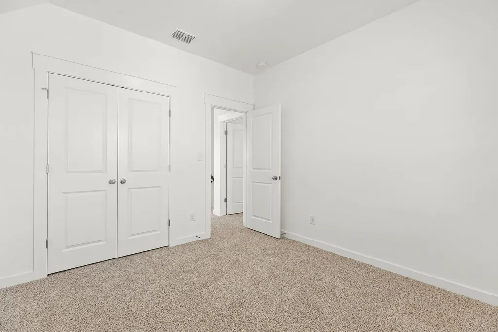 108 Hartson Drive Taylor TX 76574