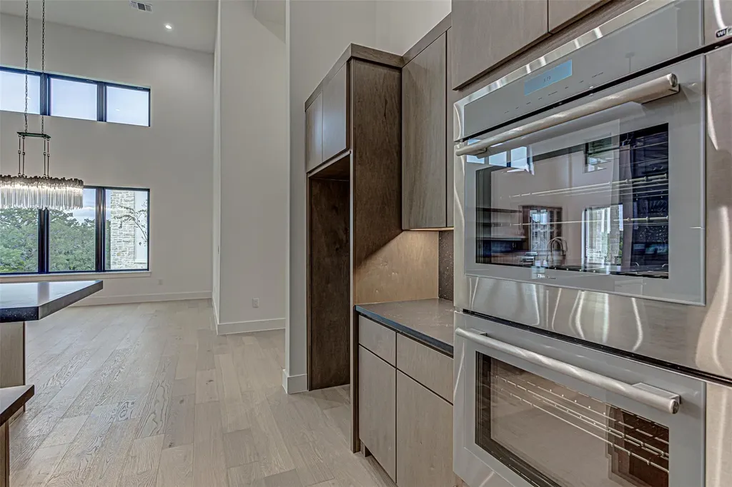 101 Manciano Drive Horseshoe Bay TX 78657