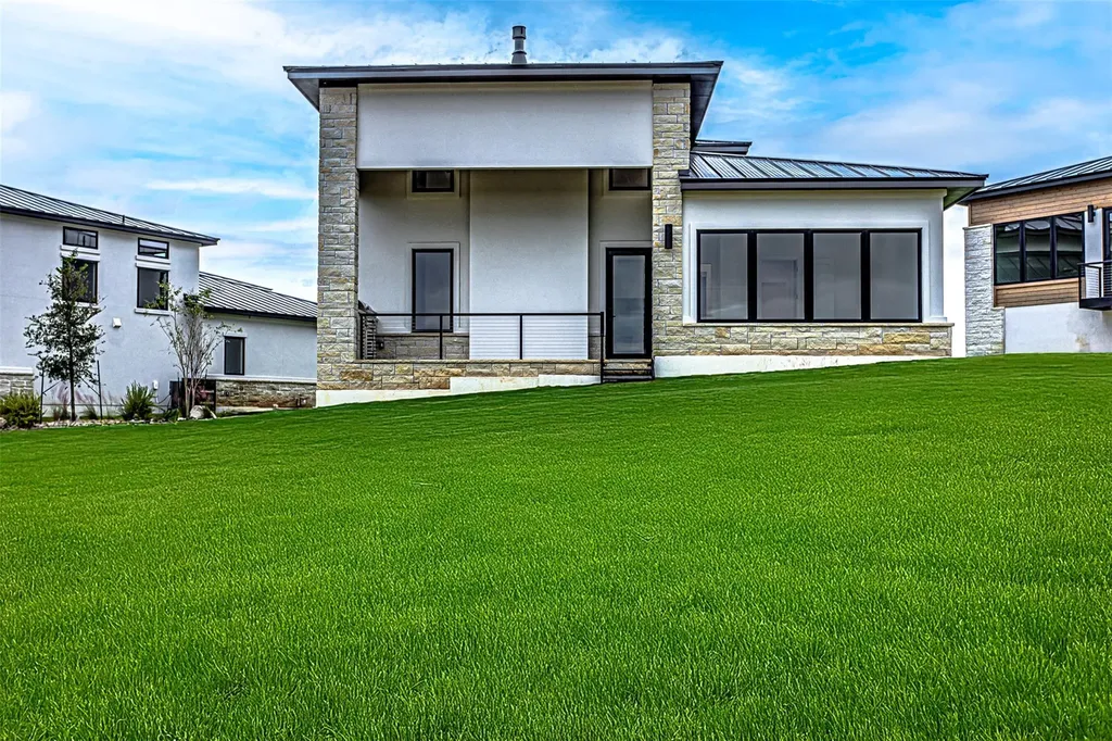 101 Manciano Drive Horseshoe Bay TX 78657