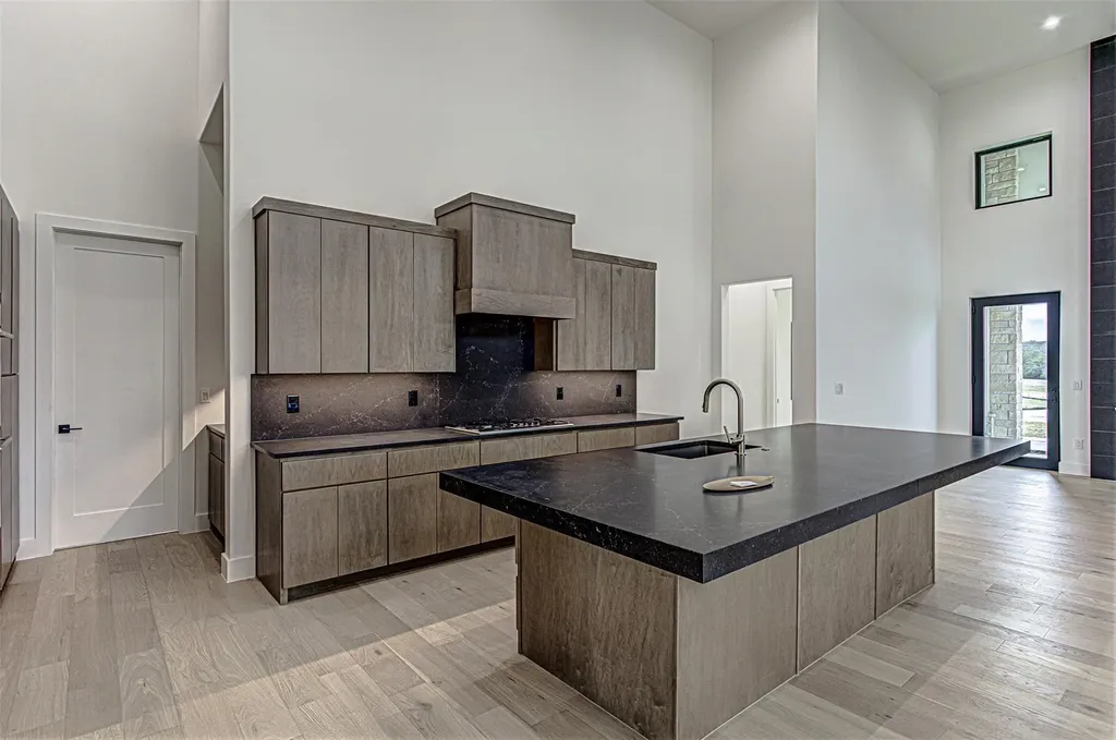 101 Manciano Drive Horseshoe Bay TX 78657