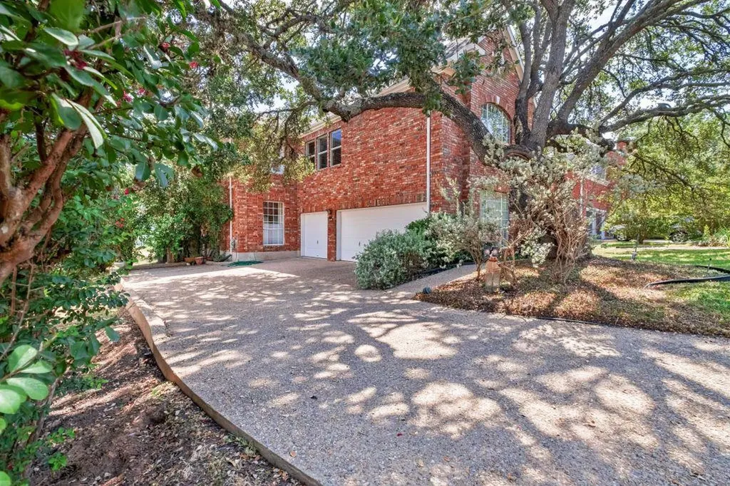 5511 Courtyard Drive Austin TX 78731
