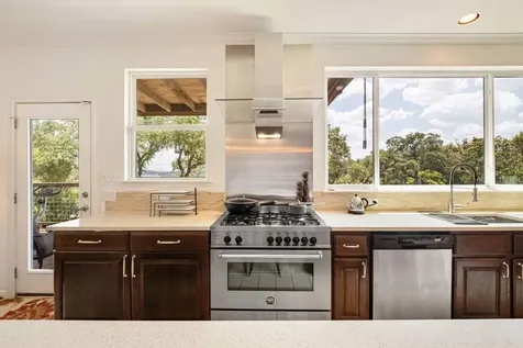 5511 Courtyard Drive Austin TX 78731