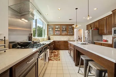 5511 Courtyard Drive Austin TX 78731