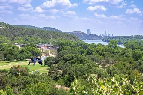 5511 Courtyard Drive Austin TX 78731
