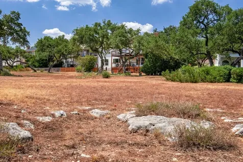 5511 Courtyard Drive Austin TX 78731