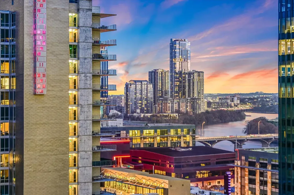 360 Nueces Street Austin TX 78701