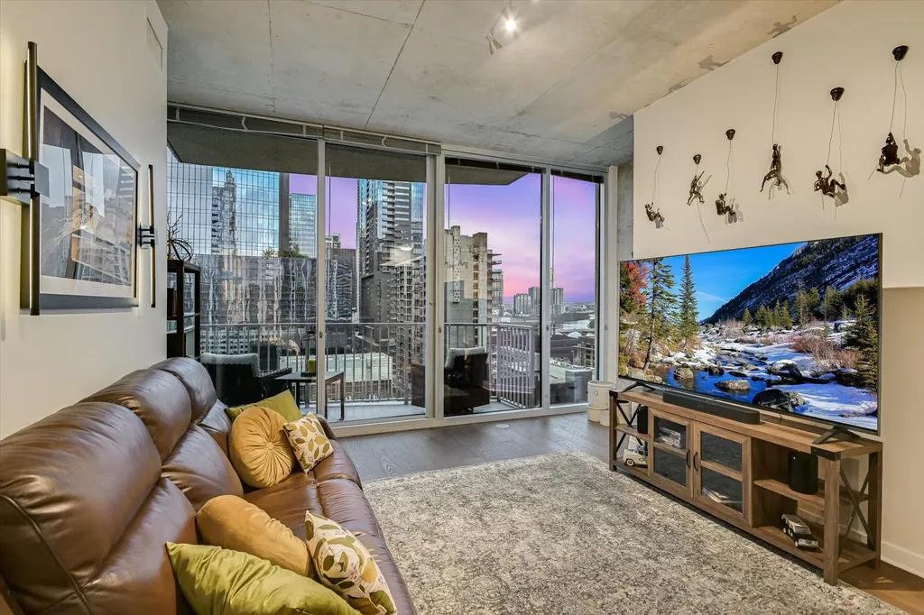 360 Nueces Street Austin TX 78701