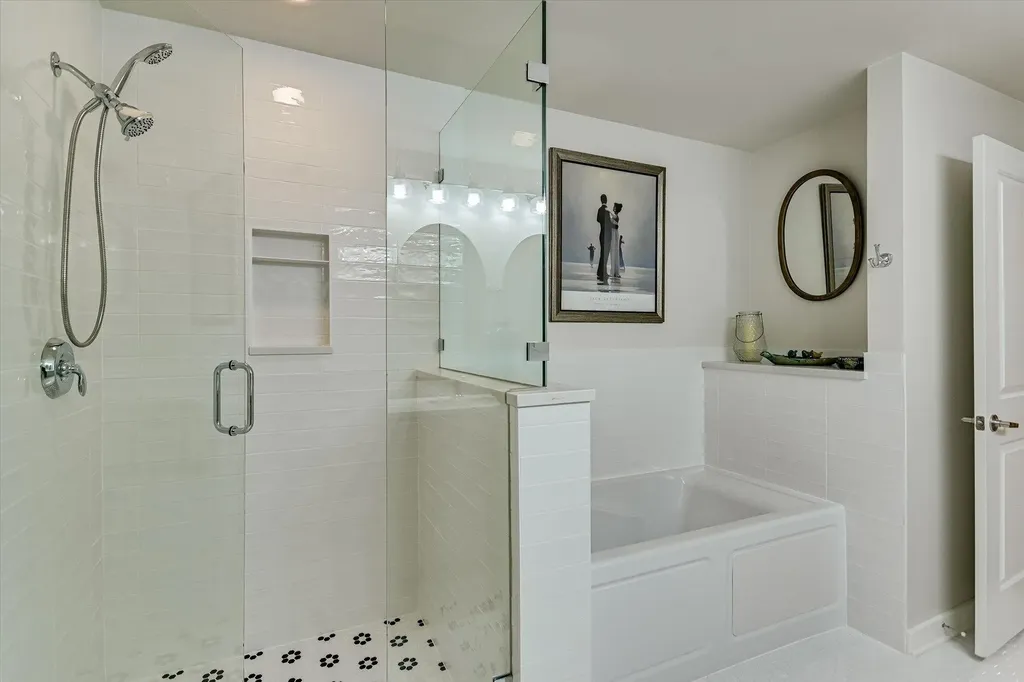 360 Nueces Street Austin TX 78701