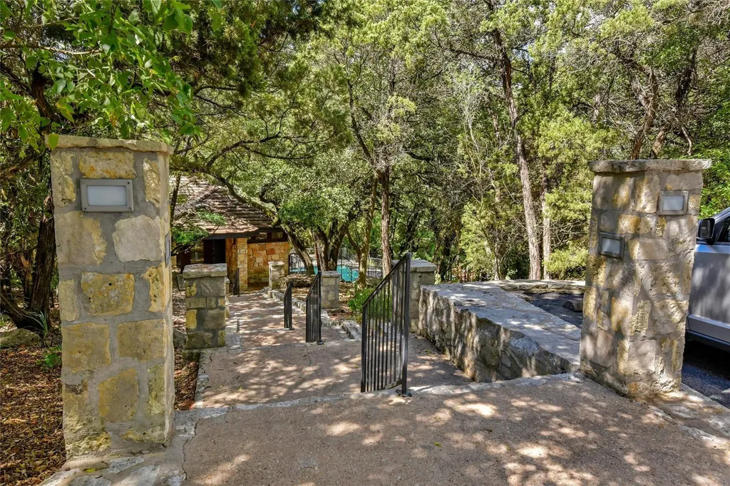 4711 Spicewood Springs Road Austin TX 78759
