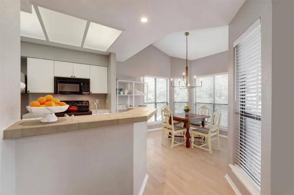 4711 Spicewood Springs Road Austin TX 78759