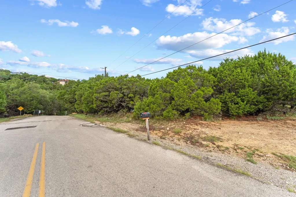 4602 Thunderbird Drive Lago Vista TX 78645