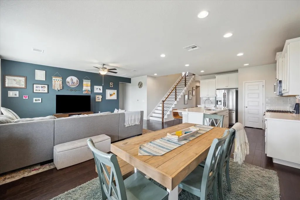 2005 Jacey Way Austin TX 78725