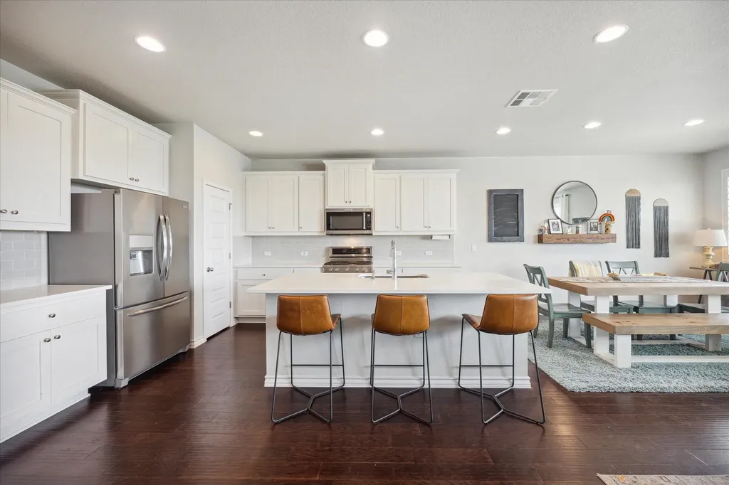 2005 Jacey Way Austin TX 78725