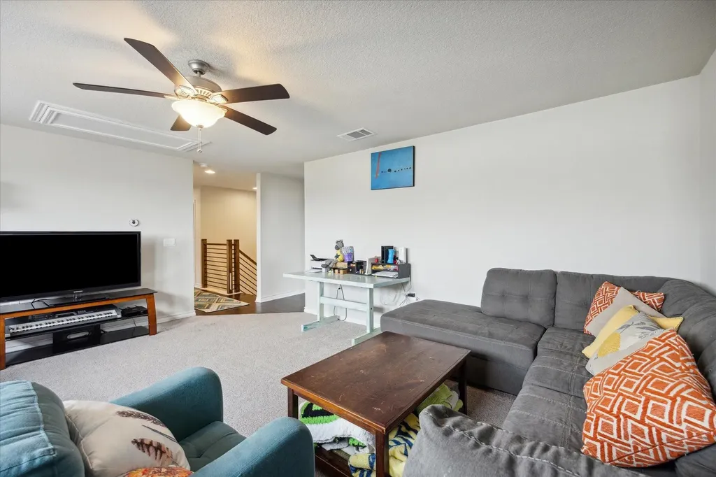 2005 Jacey Way Austin TX 78725