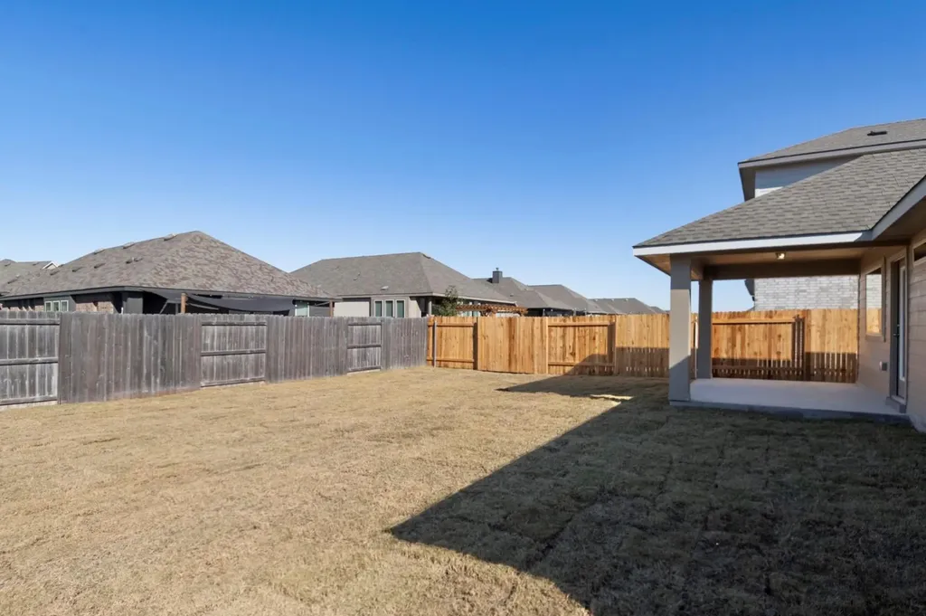 314 Bay Breeze Drive Kyle TX 78640