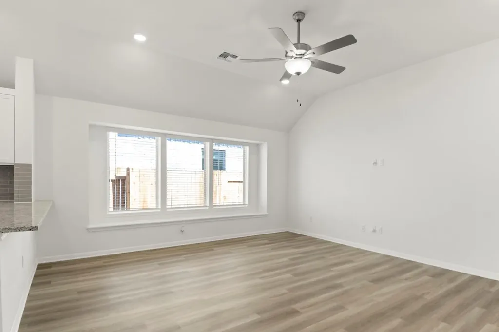 314 Bay Breeze Drive Kyle TX 78640