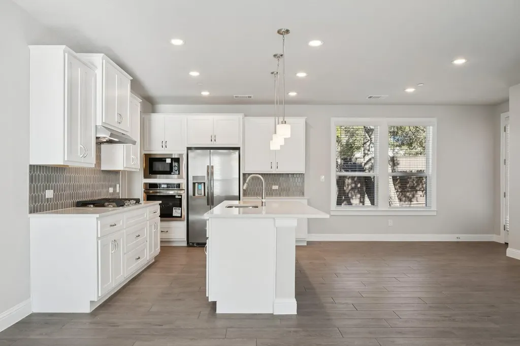 2605 Sam Bass Road Round Rock TX 78681