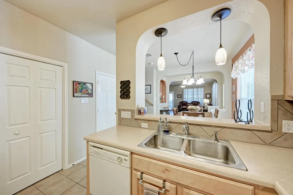 16100 S Great Oaks Drive Round Rock TX 78681