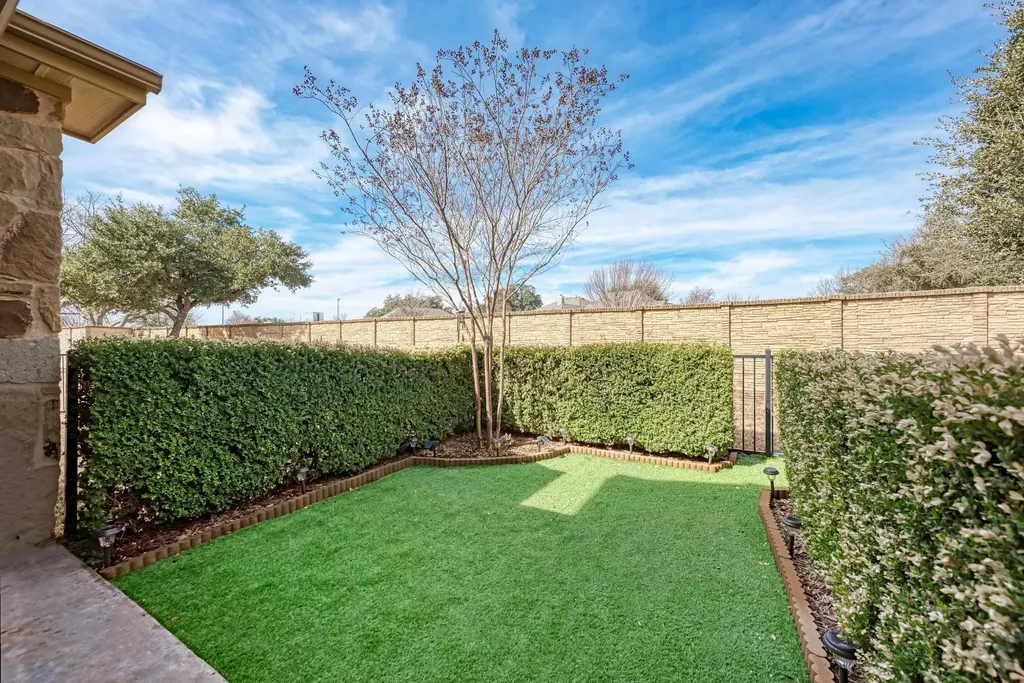 16100 S Great Oaks Drive Round Rock TX 78681