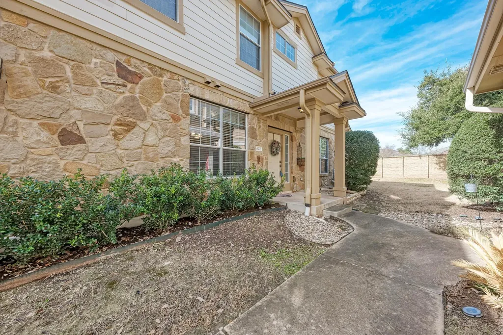 16100 S Great Oaks Drive Round Rock TX 78681