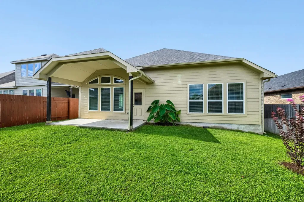 137 Switch Bud Drive Buda TX 78610