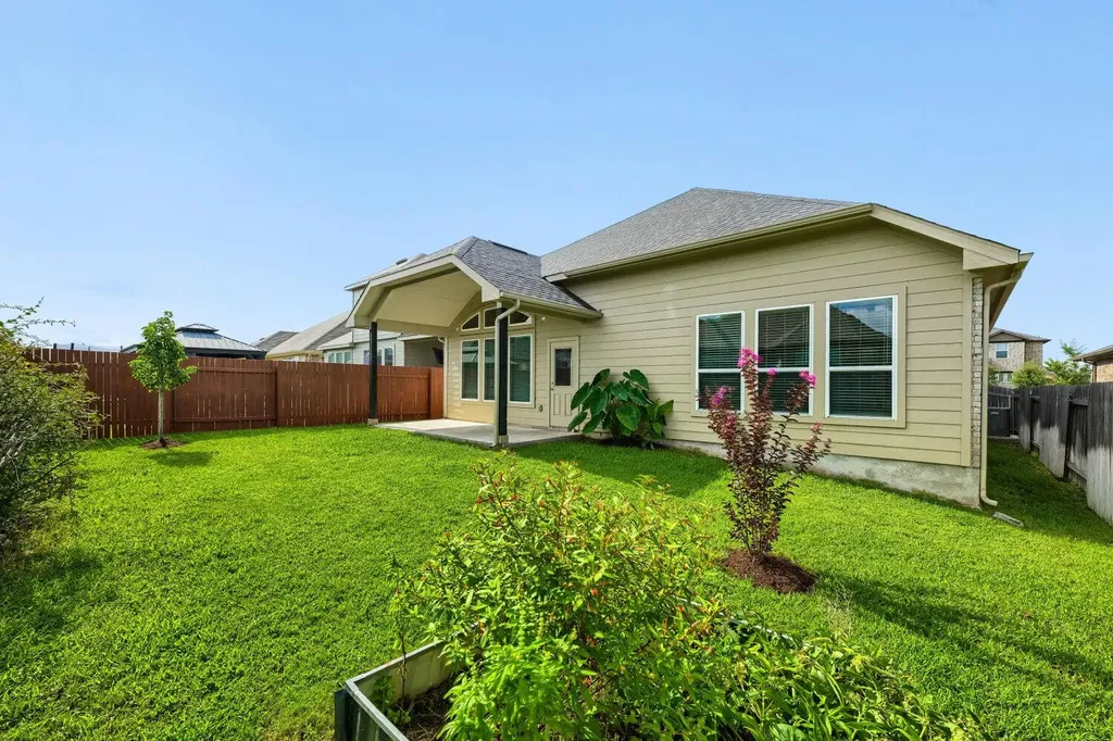 137 Switch Bud Drive Buda TX 78610