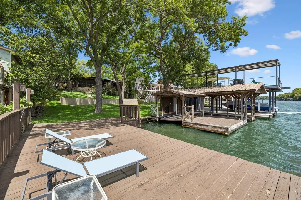 2632 Williams Lakeshore Drive Kingsland TX 78639
