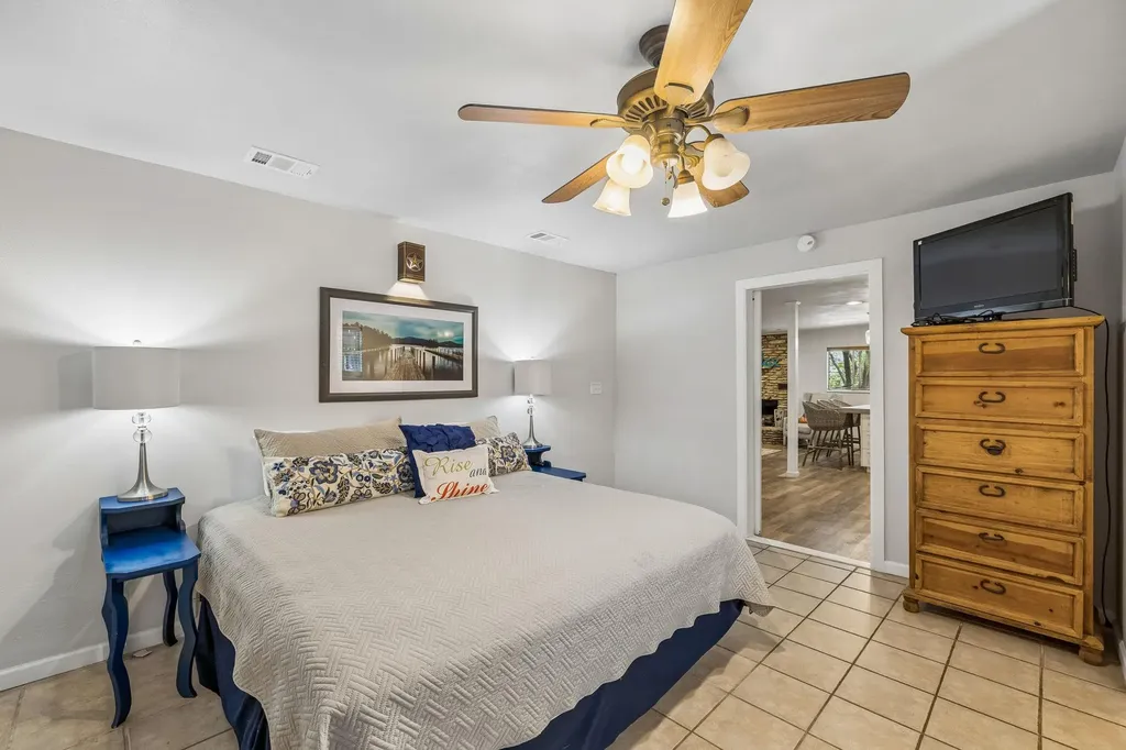 2632 Williams Lakeshore Drive Kingsland TX 78639
