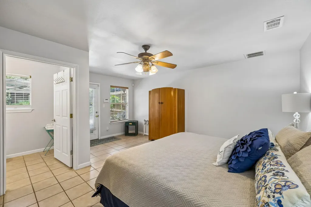 2632 Williams Lakeshore Drive Kingsland TX 78639
